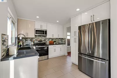 91 Southbrook Dr, San Jose, CA 95138 - Photo 13