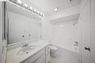2400 Horizon Ln, Antioch, CA 94509 - Photo 27