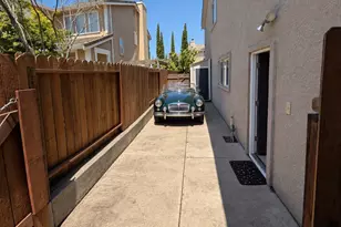 25768 Silver Canyon Ct, Castro Valley, CA 94552 - Photo 43