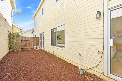 6333 Potrero Dr, Newark, CA 94560 - Photo 37