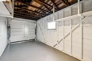 5970 Rincon Dr, Oakland, CA 94611 - Photo 31