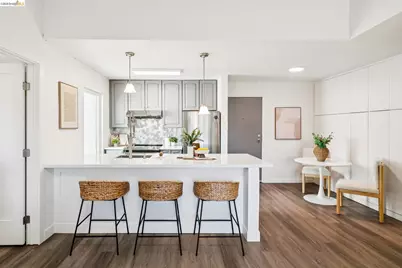 288 Whitmore #402B, Oakland, CA 94611 - Photo 5