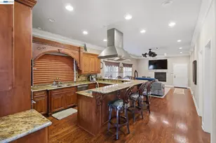 4270 Leon Dr, Clayton, CA 94517 - Photo 9