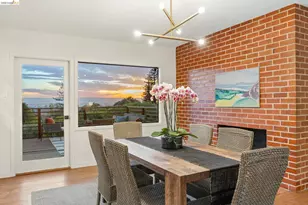 2562 Charleston St, Oakland, CA 94602 - Photo 23