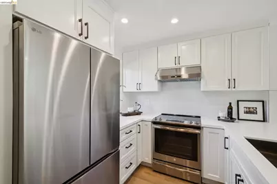 3153 Gilbert, Alameda, CA 94502 - Photo 19