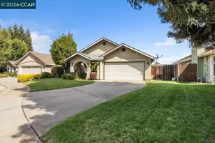 861 Vista Verano Ct, Oakdale, CA 95361 - Photo 1