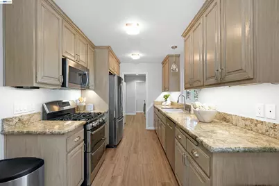 26700 Fairview Ave, Hayward, CA 94542 - Photo 21