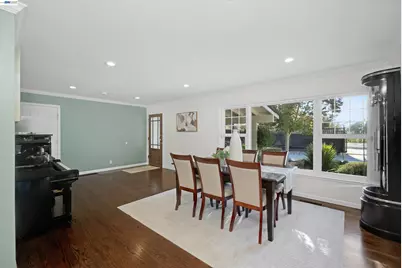 26700 Fairview Ave, Hayward, CA 94542 - Photo 9