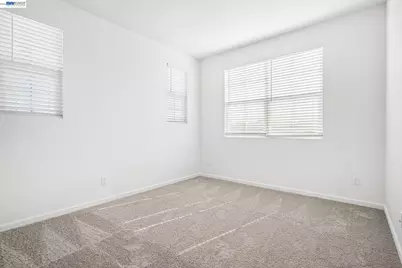 1399 Sauvignon St, Mountain House, CA 95391 - Photo 17