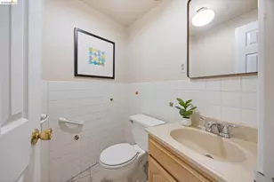 383 Joost Ave, San Francisco, CA 94131 - Photo 29