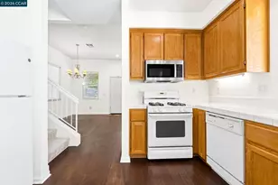 1012 Craftsman Dr, Hercules, CA 94547 - Photo 9
