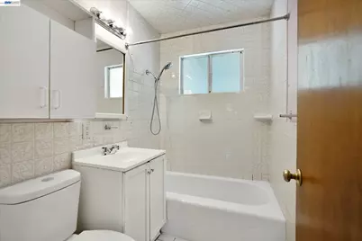 35441 Roca Dr, Fremont, CA 94536 - Photo 9