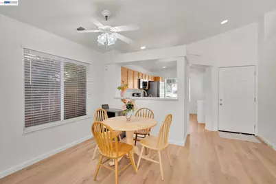 4568 Carnegie Ln, Brentwood, CA 94513 - Photo 5