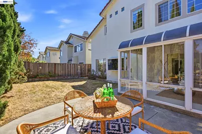 32409 Seaside Dr, Union City, CA 94587 - Photo 45
