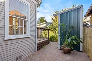 702 33rd St, Oakland, CA 94609 - Photo 51