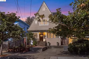 702 33rd St, Oakland, CA 94609 - Photo 3