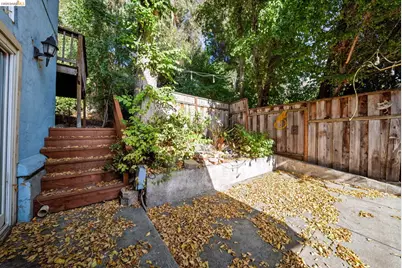 6440 Sunnymere, Oakland, CA 94605 - Photo 67