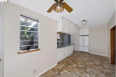 6440 Sunnymere, Oakland, CA 94605 - Photo 27