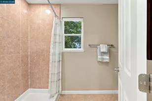 1923 Trenton Ct, Walnut Creek, CA 94596 - Photo 33