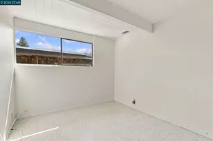 4040 Wilson Ln, Concord, CA 94521 - Photo 33