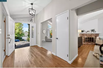 216 Sandringham Dr, Moraga, CA 94556 - Photo 13