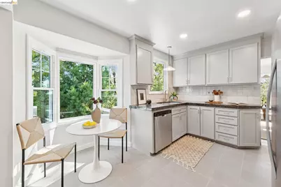 1908 Melvin Rd, Oakland, CA 94602 - Photo 15