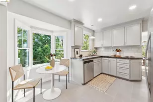 1908 Melvin Rd, Oakland, CA 94602 - Photo 15