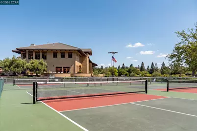 900 Augusta Dr, Moraga, CA 94556 - Photo 35