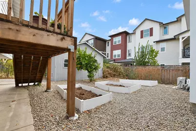 115 Roslyn Dr, Concord, CA 94518 - Photo 35