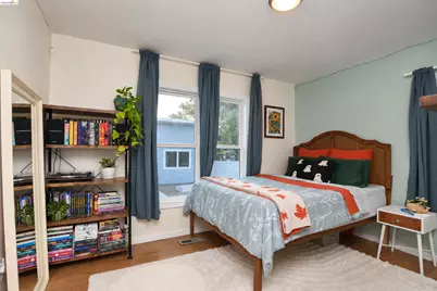 115 Roslyn Dr, Concord, CA 94518 - Photo 21