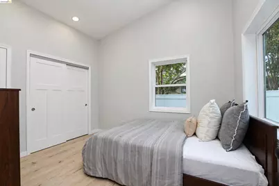 115 Roslyn Dr, Concord, CA 94518 - Photo 33