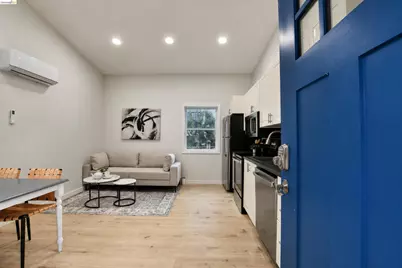 115 Roslyn Dr, Concord, CA 94518 - Photo 27