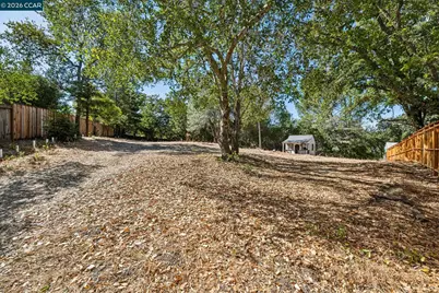 2050 Buttner Rd, Pleasant Hill, CA 94523 - Photo 5