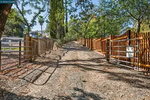 2050 Buttner Rd, Pleasant Hill, CA 94523 - Photo 1