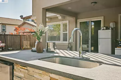 9701 Sara Ann Ct, Dublin, CA 94568 - Photo 33