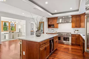 7023 Broadway Terrace, Oakland, CA 94611 - Photo 25