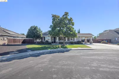 636 Ward Creek Ct, Brentwood, CA 94513 - Photo 15