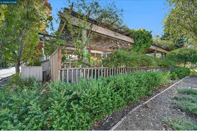 1800 Wales Drive, Walnut Creek, CA 94595 - Photo 39