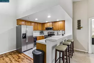 204 Stone Pine Ln, San Ramon, CA 94583 - Photo 9