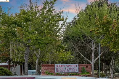 104 Bridgeview Ct, Crockett, CA 94525 - Photo 43