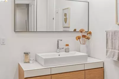 1109 Sterling Ave, Berkeley, CA 94708 - Photo 17