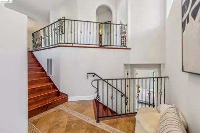 1109 Sterling Ave, Berkeley, CA 94708 - Photo 11