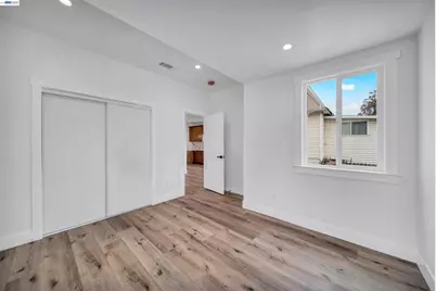 3035 Logan St, Oakland, CA 94601 - Photo 17