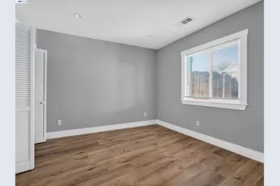 3035 Logan St, Oakland, CA 94601 - Photo 31
