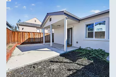 3035 Logan St, Oakland, CA 94601 - Photo 37