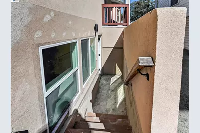 3035 Logan St, Oakland, CA 94601 - Photo 23