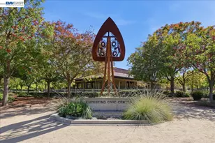 20276 Pinntage Pkwy, Cupertino, CA 95014 - Photo 55