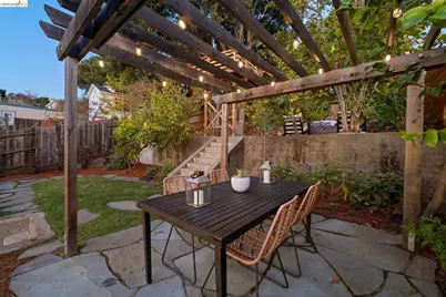 1328 Grand Avenue, Piedmont, CA 94610 - Photo 25