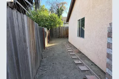 1731 Springwood Way, Antioch, CA 94509 - Photo 11