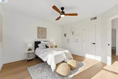 3039 Kansas St, Oakland, CA 94602 - Photo 33